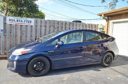 2012 Toyota Prius Two