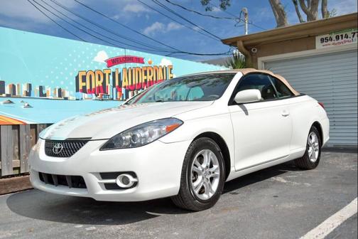 2008 Toyota Camry Solara SE