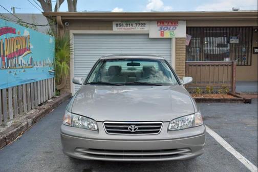 2001 Toyota Camry XLE