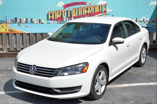 2014 Volkswagen Passat 1.8T Auto SE