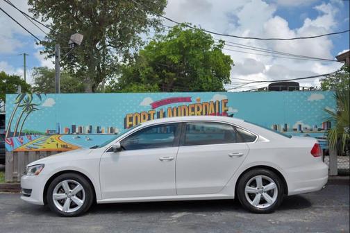 2014 Volkswagen Passat 1.8T Auto SE