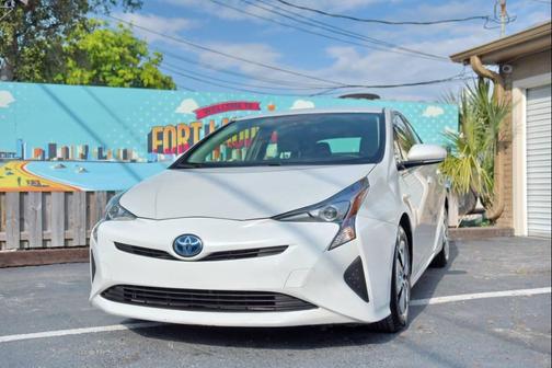 2018 Toyota Prius Two Eco