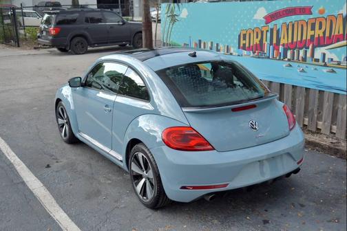 2014 Volkswagen Beetle DSG 2.0T R-Line