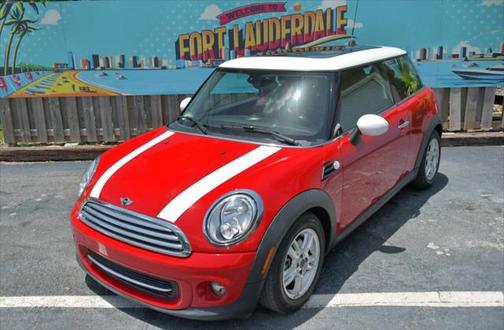 2013 MINI Hardtop Cooper