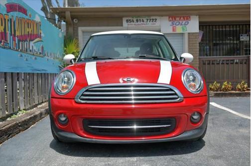 2013 MINI Hardtop Cooper