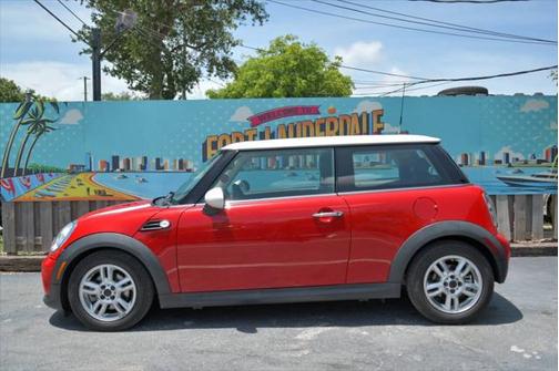 2013 MINI Hardtop Cooper