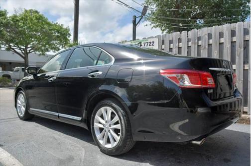 2011 Lexus ES 350 Base