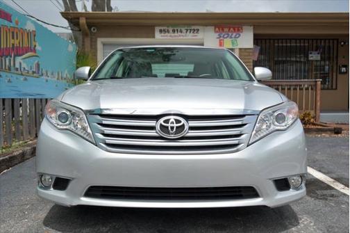 2011 Toyota Avalon Limited