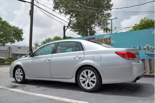 2011 Toyota Avalon Limited