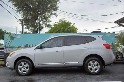 2012 Nissan Rogue S