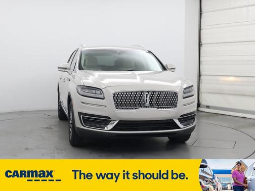 2019 Lincoln Nautilus Select