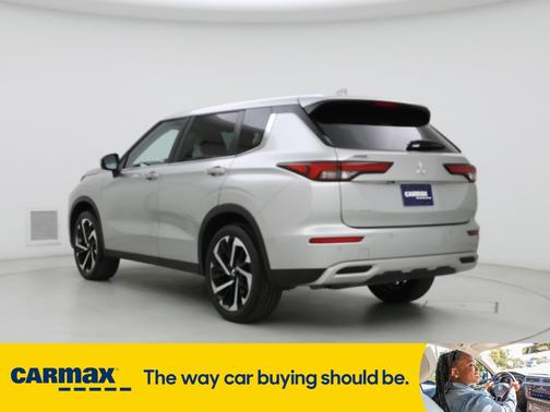 2022 Mitsubishi Outlander SE