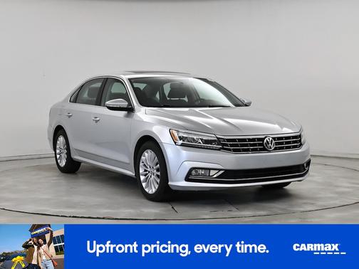 2016 Volkswagen Passat SE