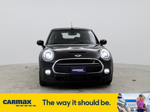2016 MINI Convertible S