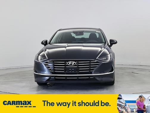 2023 Hyundai SONATA SE