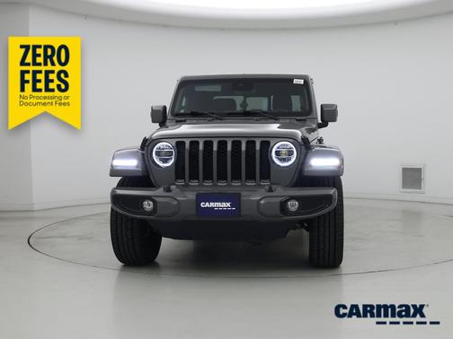 Gray 2022 Jeep Gladiator High Altitude