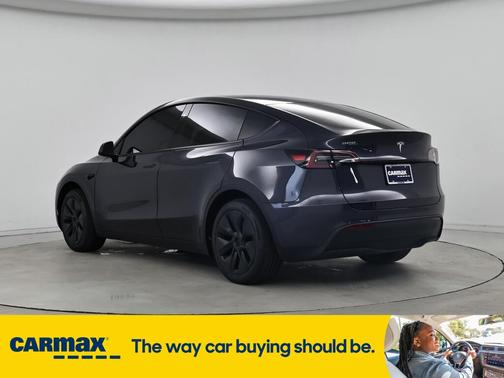 2025 Tesla Model Y Long Range