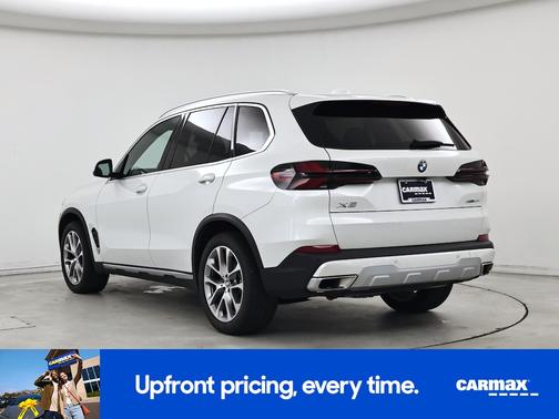 White 2024 BMW X5 sDrive40i