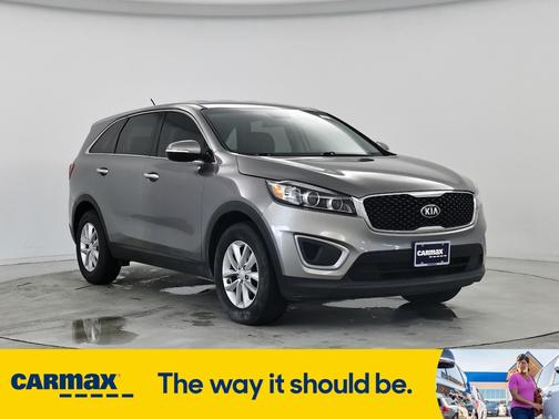 2017 Kia Sorento L