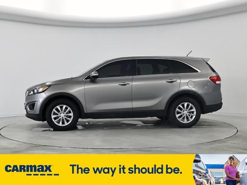 2017 Kia Sorento L
