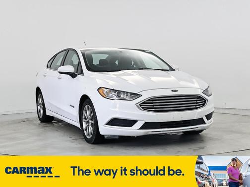 2017 Ford Fusion Hybrid SE