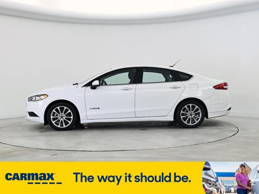 2017 Ford Fusion Hybrid SE