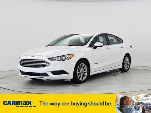 2017 Ford Fusion Hybrid SE