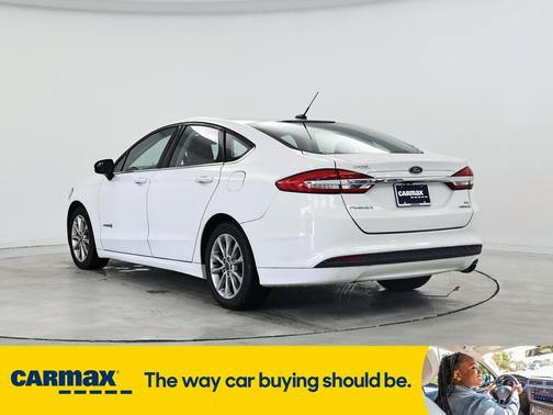 2017 Ford Fusion Hybrid SE