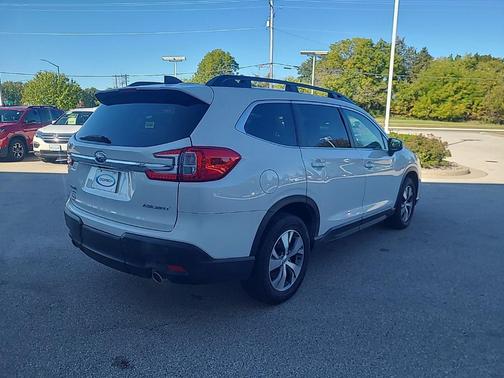 2024 Subaru Ascent Premium 7-Passenger