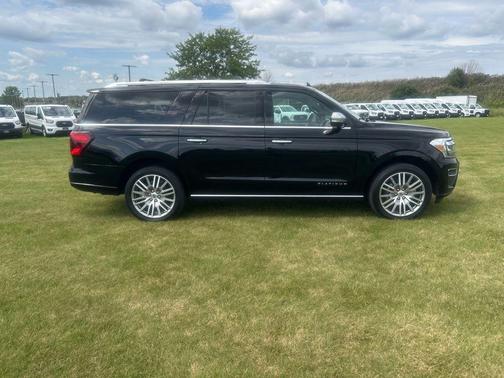 2022 Ford Expedition Max Platinum