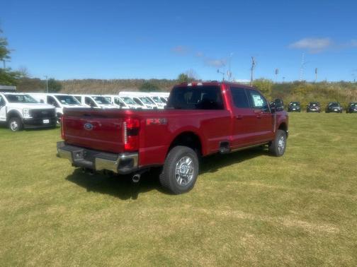 2026 Ford F-350 Lariat