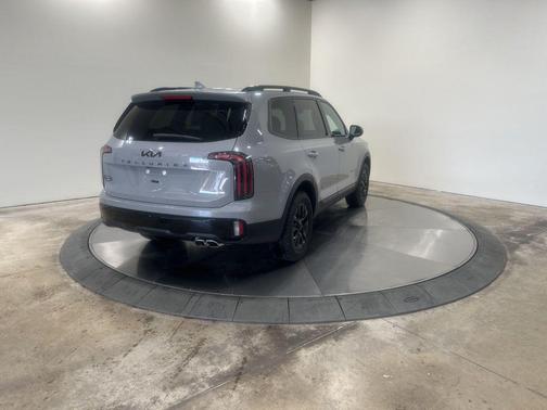 2025 Kia Telluride EX X-Pro