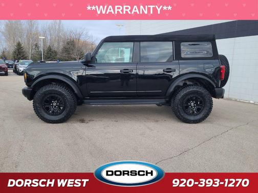 2023 Ford Bronco Base