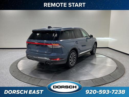 Whisper Blue Metallic Clearcoat 2025 Lincoln Aviator Premiere