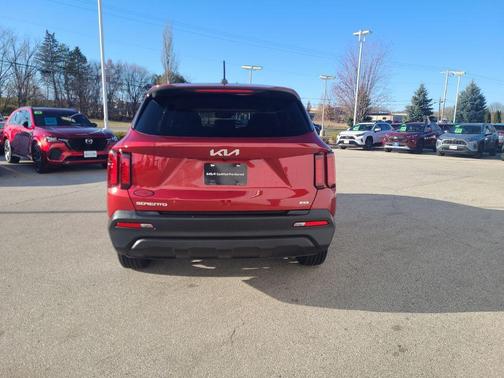 2023 Kia Sorento LX