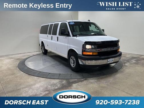 2017 Chevrolet Express 3500 LT