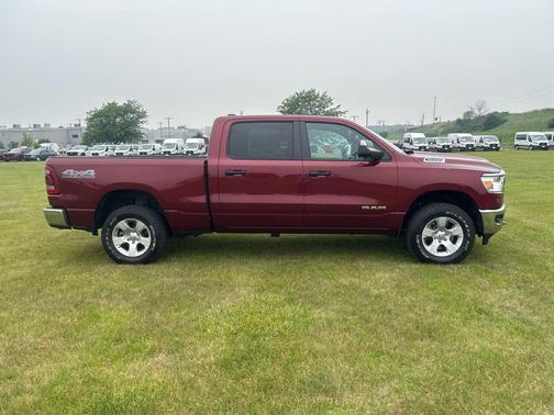 2024 RAM 1500 Big Horn/Lone Star
