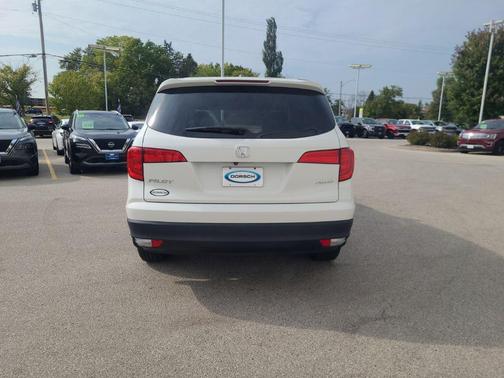 2017 Honda Pilot EX