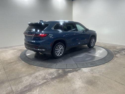 2025 Buick Enclave Preferred FWD