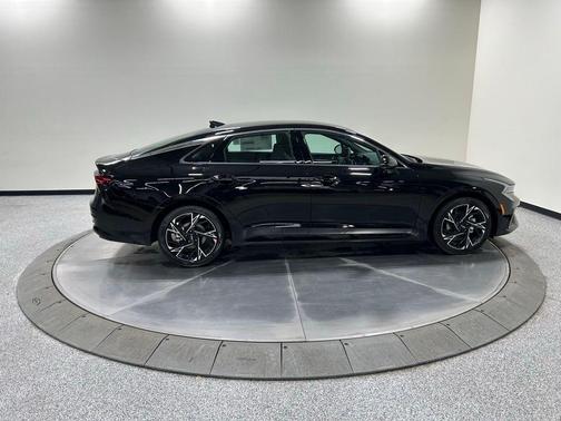 2026 Kia K5 GT-Line AWD