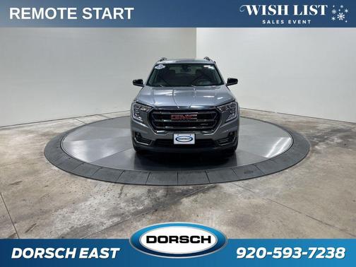 2024 GMC Terrain AWD AT4