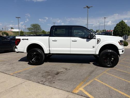 Oxford White 2026 Ford F-150 XLT