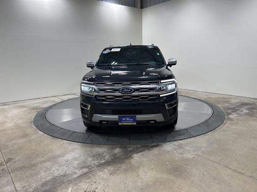 2022 Ford Expedition Max Platinum