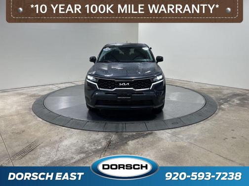 2022 Kia Sorento LX
