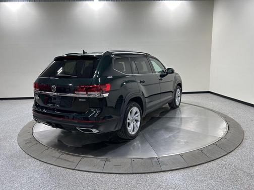 2021 Volkswagen Atlas 3.6L SE w/Technology