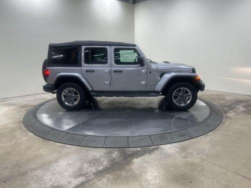 2019 Jeep Wrangler Unlimited Sahara