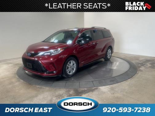 2021 Toyota Sienna XSE 7 Passenger