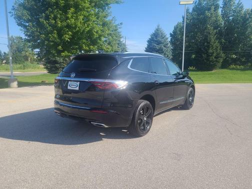 2023 Buick Enclave Essence AWD