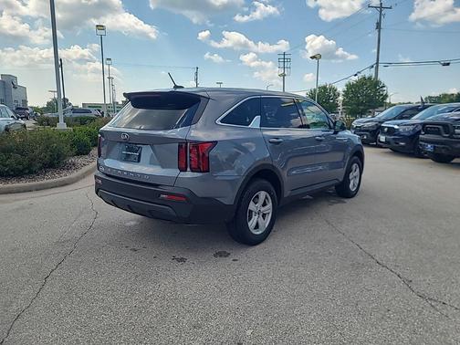 2021 Kia Sorento LX