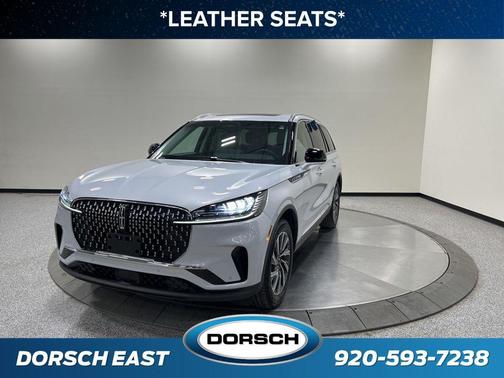 Crystal White Metallic Clearcoat 2025 Lincoln Aviator Premiere